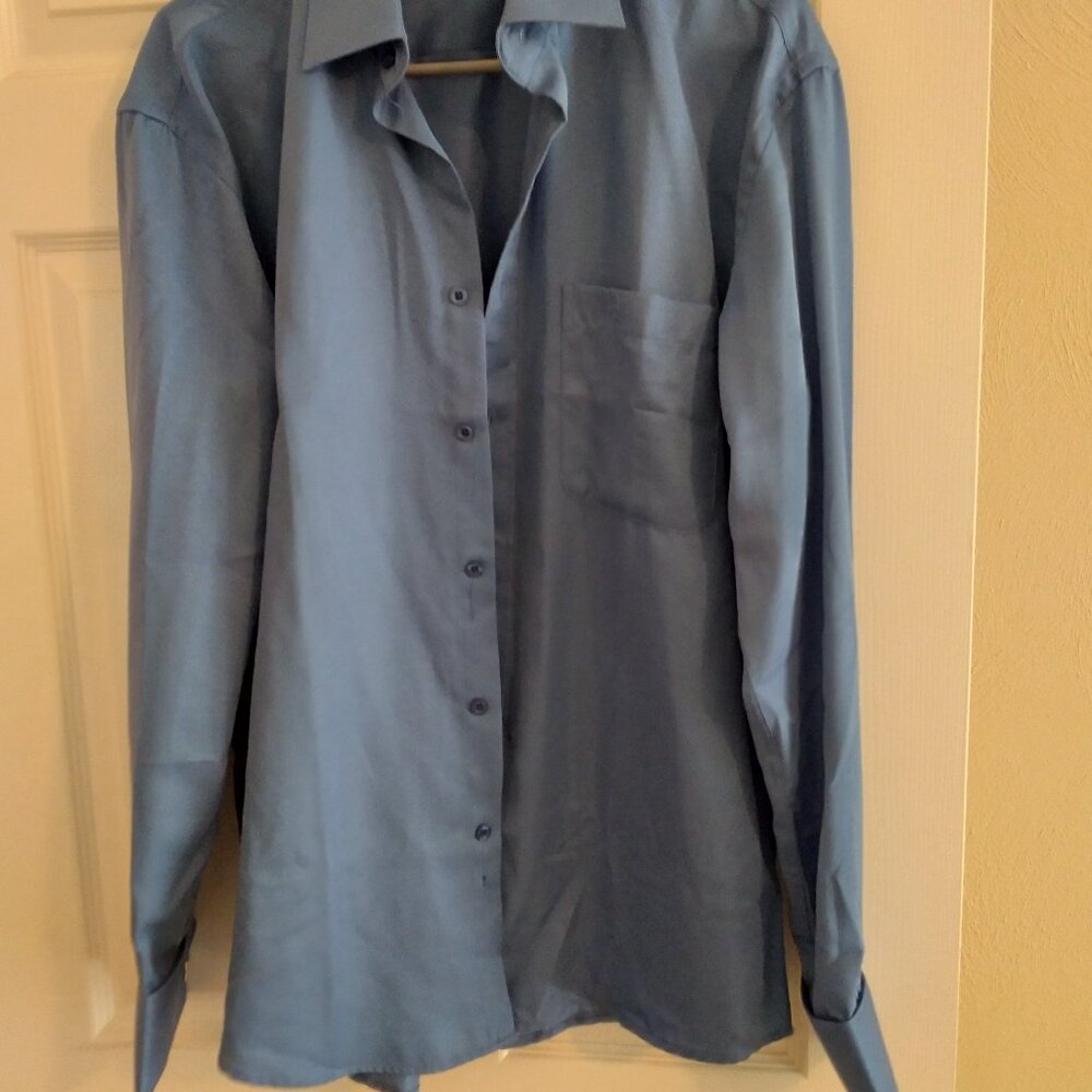 men's dress shirt